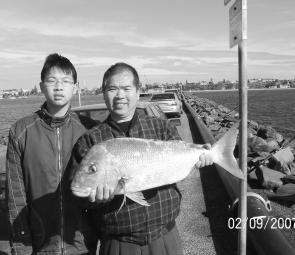 David Xu caught this 5kg snapper off the Lee Breakwall.